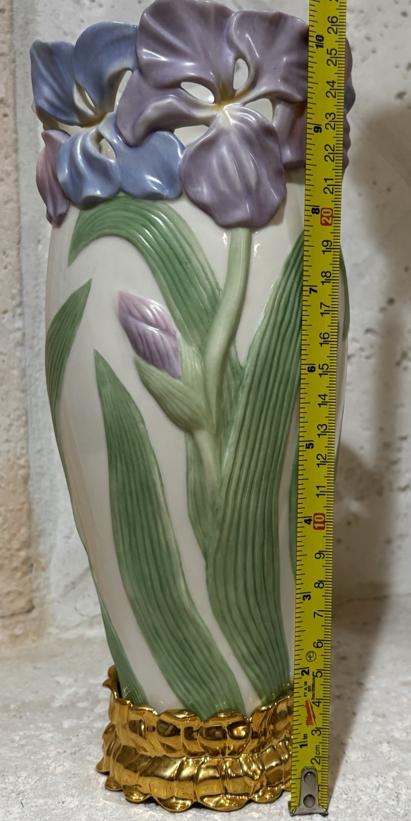 Lenox Enchanting Iris Vase Ivory China Floral 10″ W 24k base stand Ltd Edition