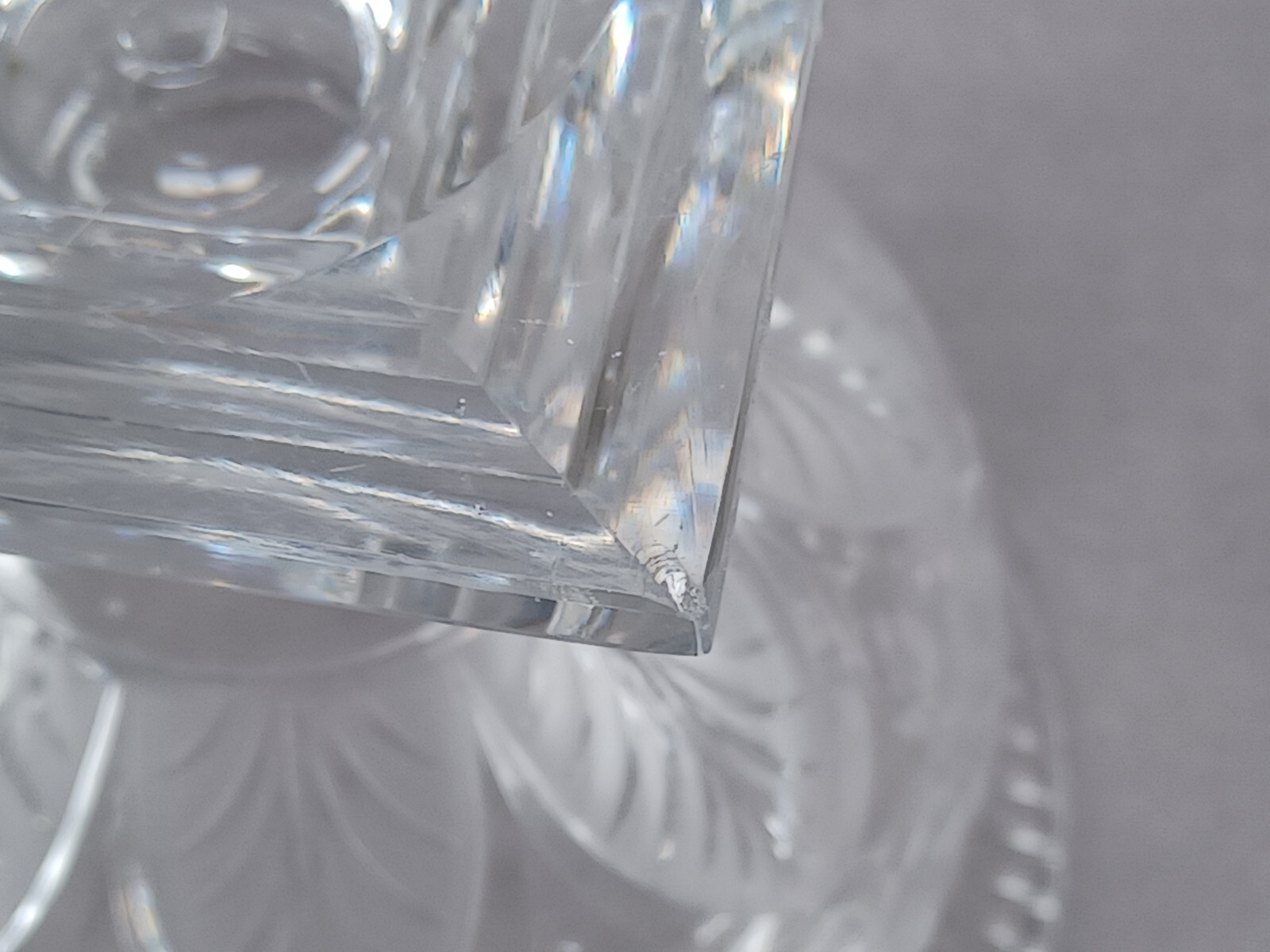 Late 19th Century British Stourbridge Engraved Floral & Acanthus Leaf Vase