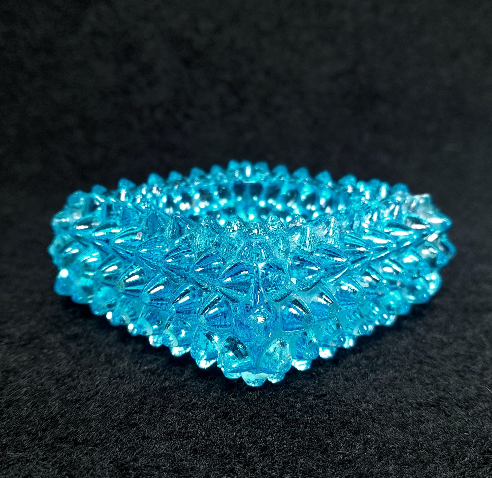 VTG MID-CENTURY FENTON GLASS BLUE HOBNAIL SPIKE SQUARE SALT CELLAR CANDLE HOLDER