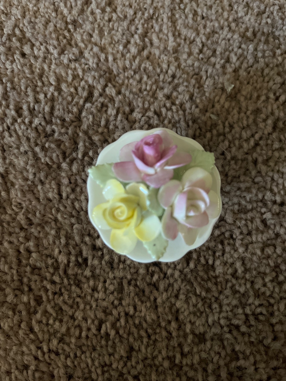 VTG Royale Stratford Porcelain Flower Bouquet Basket Fine Bone China England