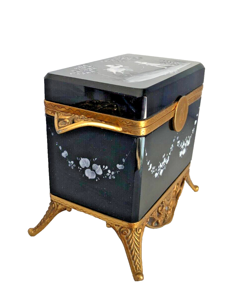 Mary Gregory American Antique Glass Dresser Hinged Box, Gilded Metal, c.1890