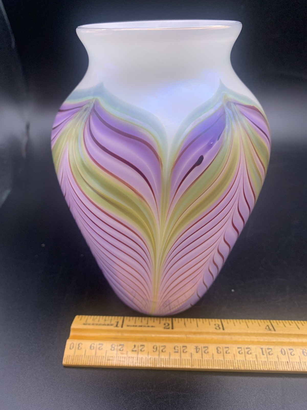 Zellique Art Glass Vase Pulled Feather Design