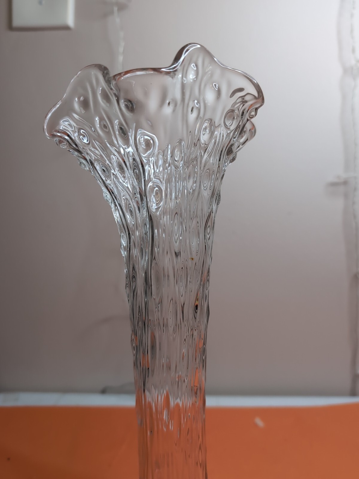 StunningFenton Rain Drop Pattern Glass”April Showers” Vase