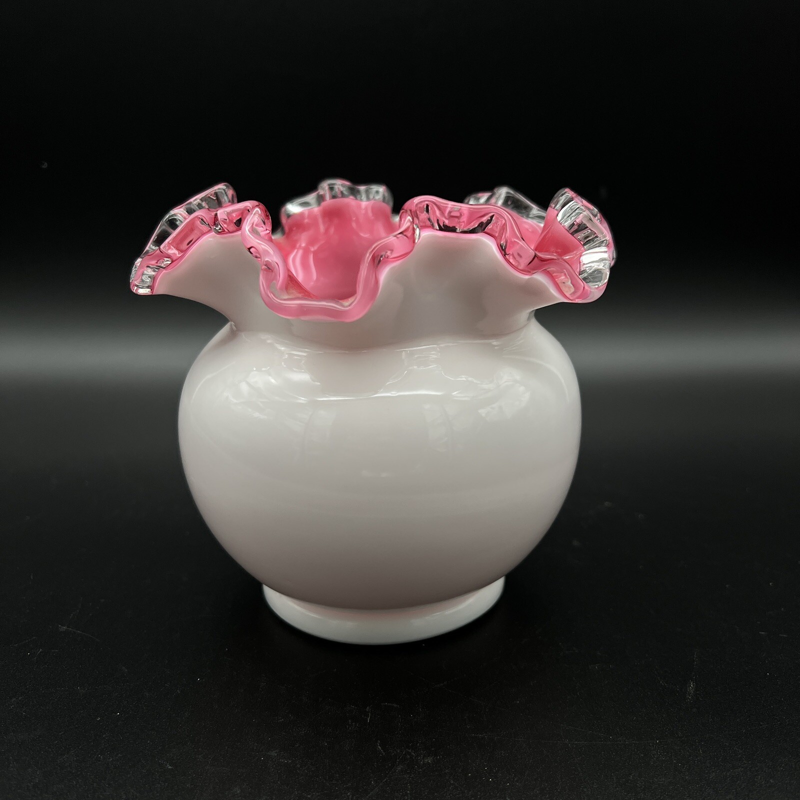 Vintage Fenton Peach Crest Pink & White Ruffled Vase Crystal Rim 5.5″