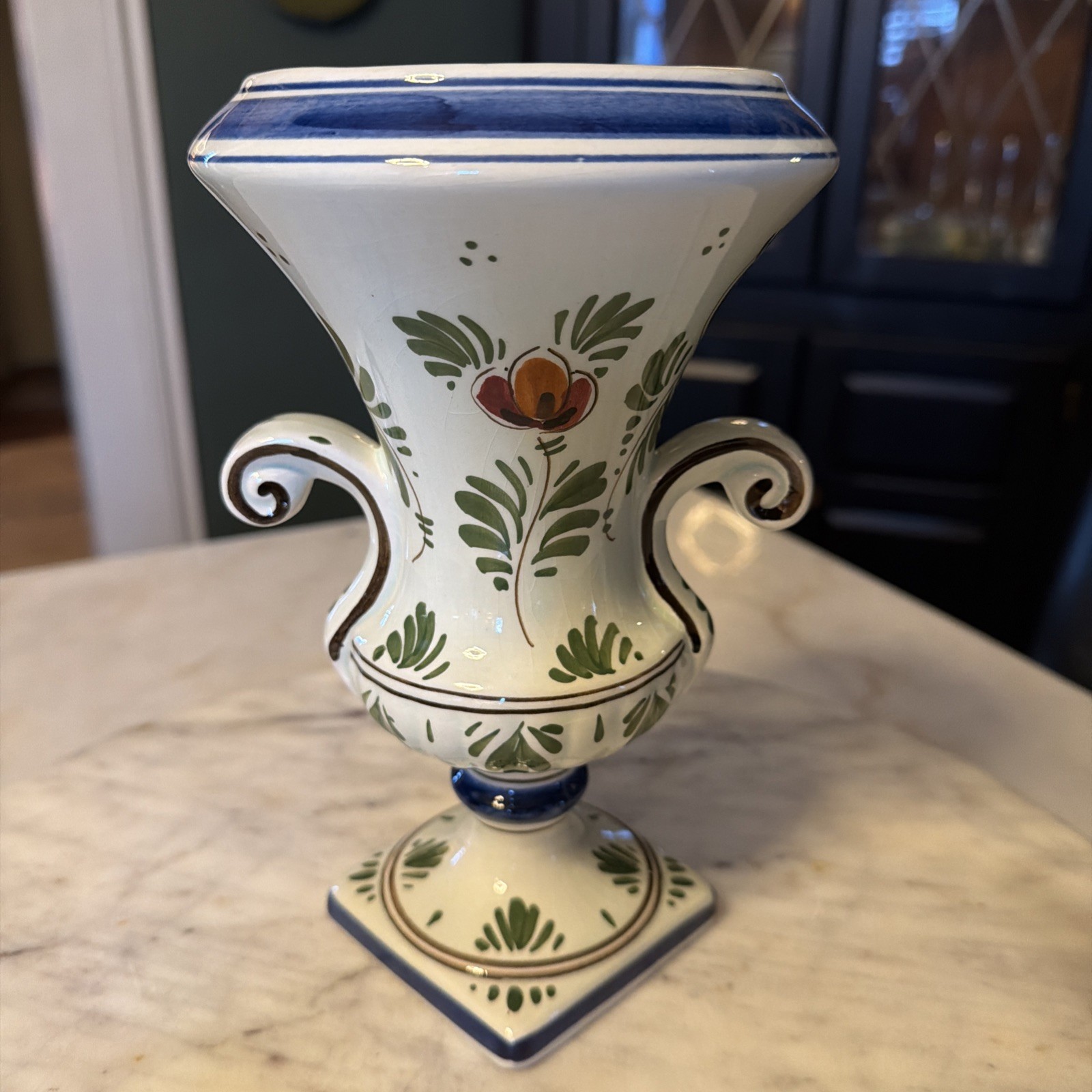 Vintage Delfts Holland Hand Painted 8.75″ Double Handled Vase