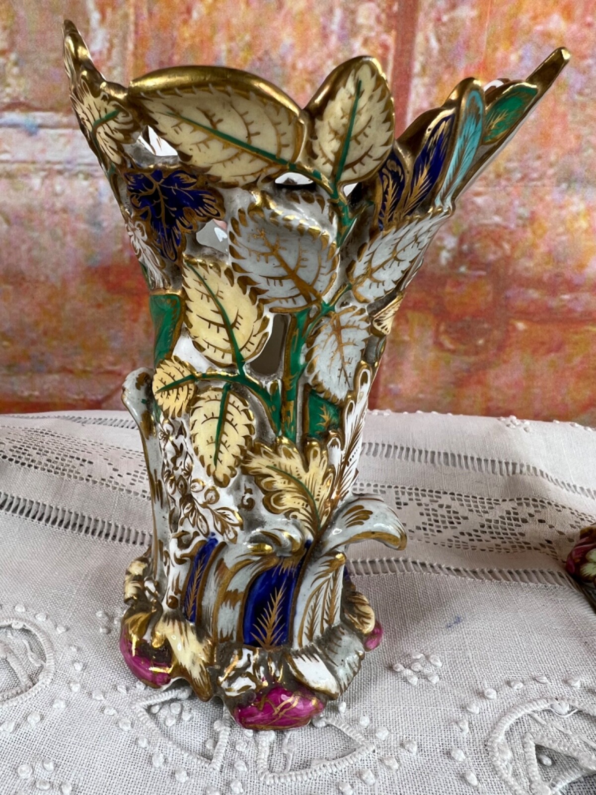 Pair of English Openwork Vases – Polychrome Porcelain – WT / IR & Co – 14cm