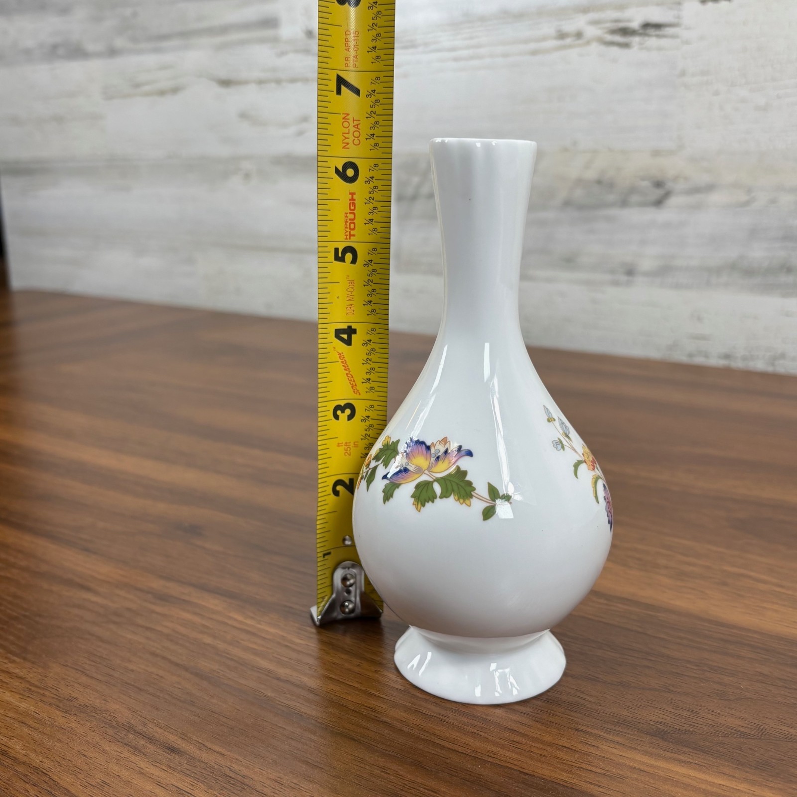 Aynsley Vintage Cottage Garden Fine Bone China Bud Vase 76” Made in England