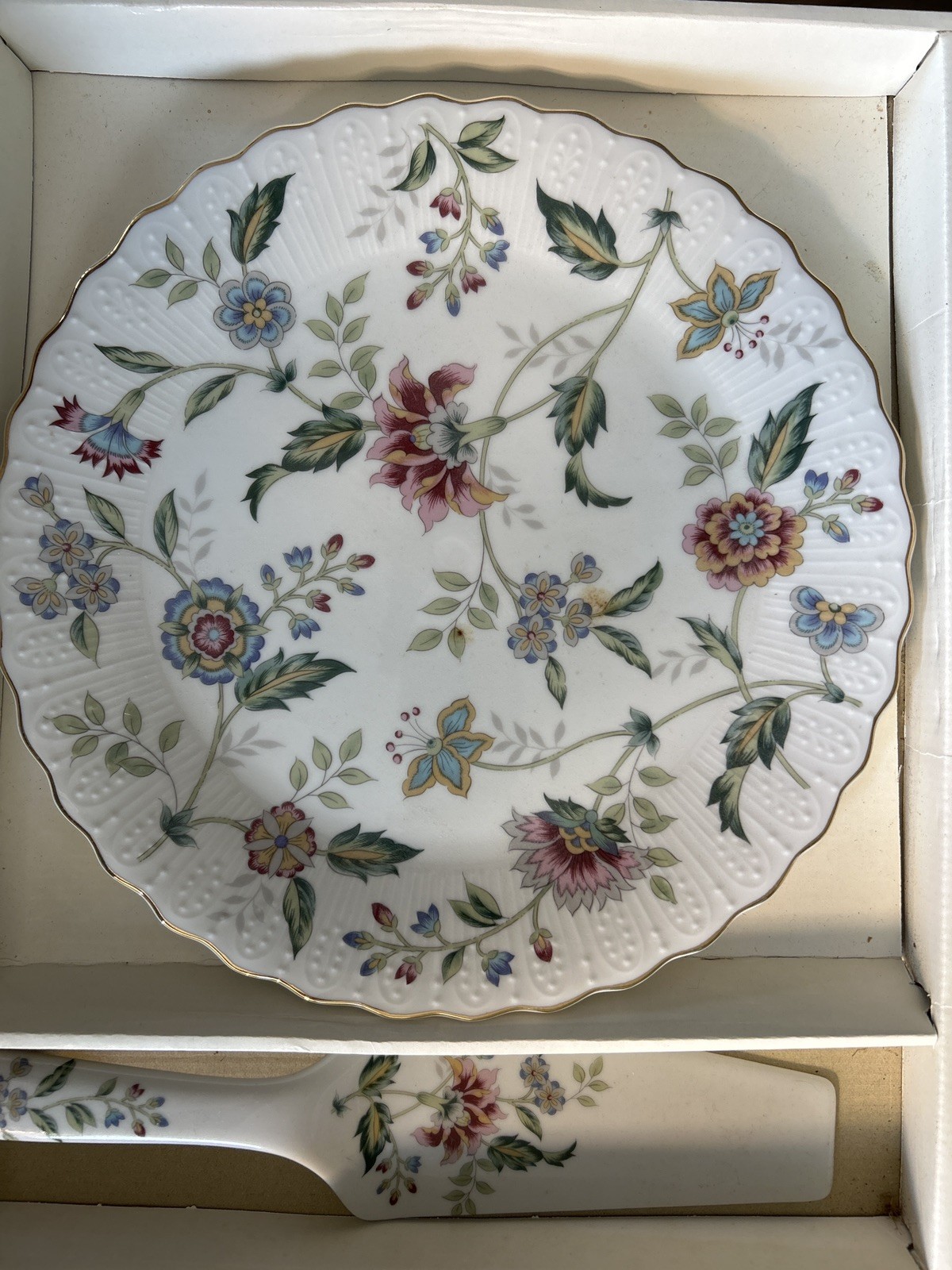 Andrea by Sadek Floral Porcelain Cake Plate with Server – Made in Japan