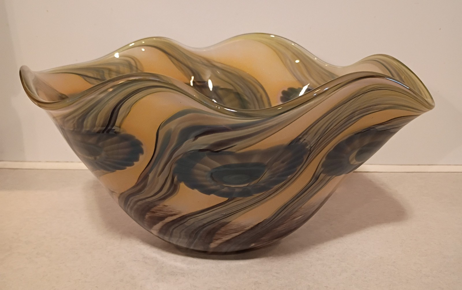Large 2009 Signed Robert Eickholt Sea Flowers Art Glass Vase