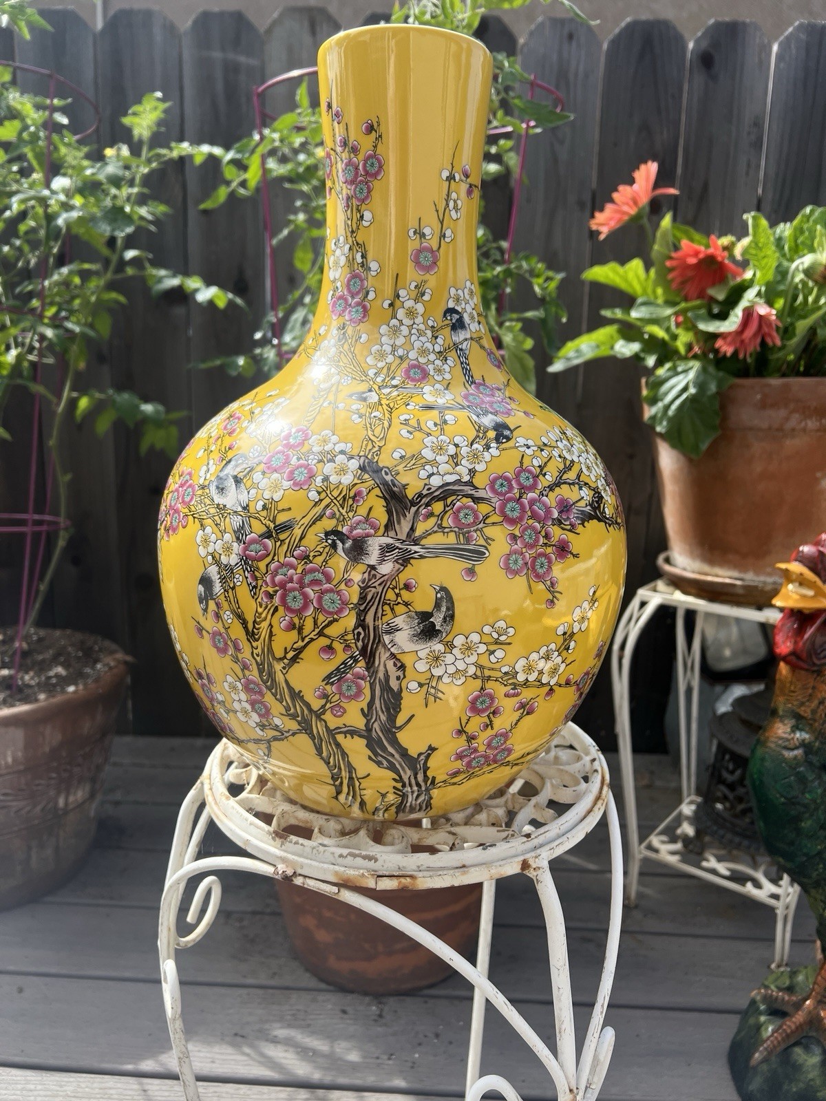 Williams Sonoma Vase Yellow White Hummingbirds Cherry Blossoms 15.25” Tall