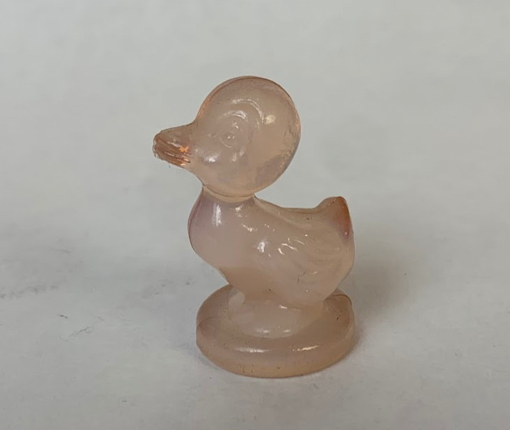 Boyd 3″ DEBBIE DUCK Crown Tuscan #43, 1.25in Vintage