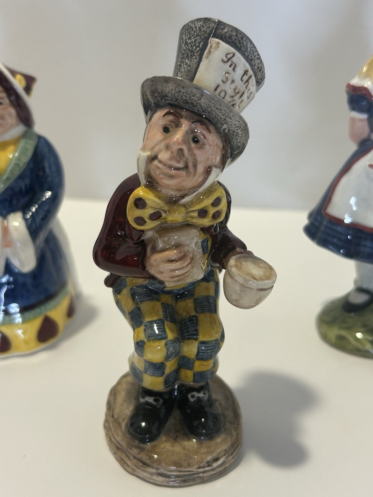 Beswick Alice Series Alice in Wonderland Figurines 1974 England Royal Doulton