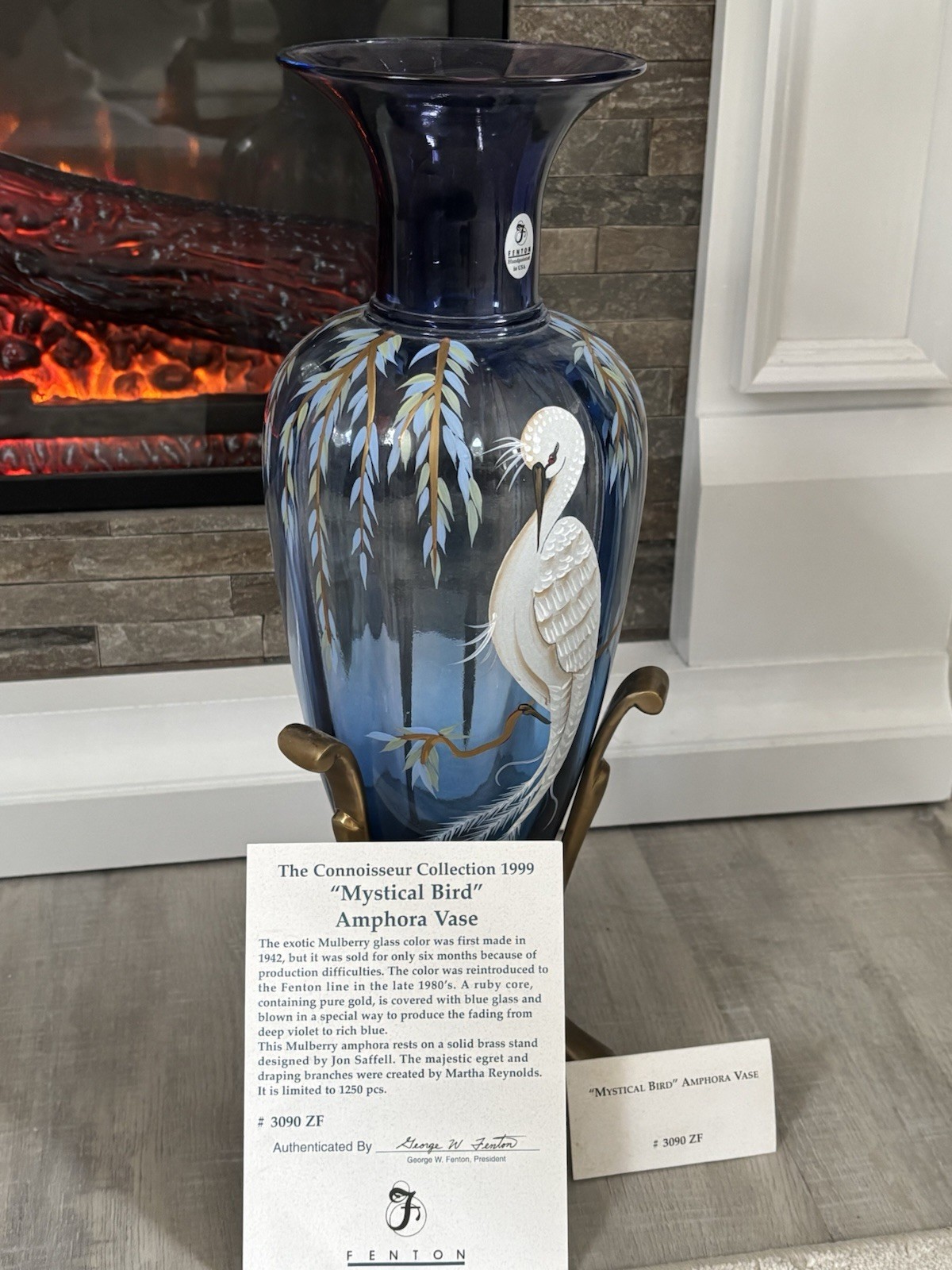 Mulberry Bird Amphora Vase Signed w/ COA/Connoisseur Collection – MIB/NOS