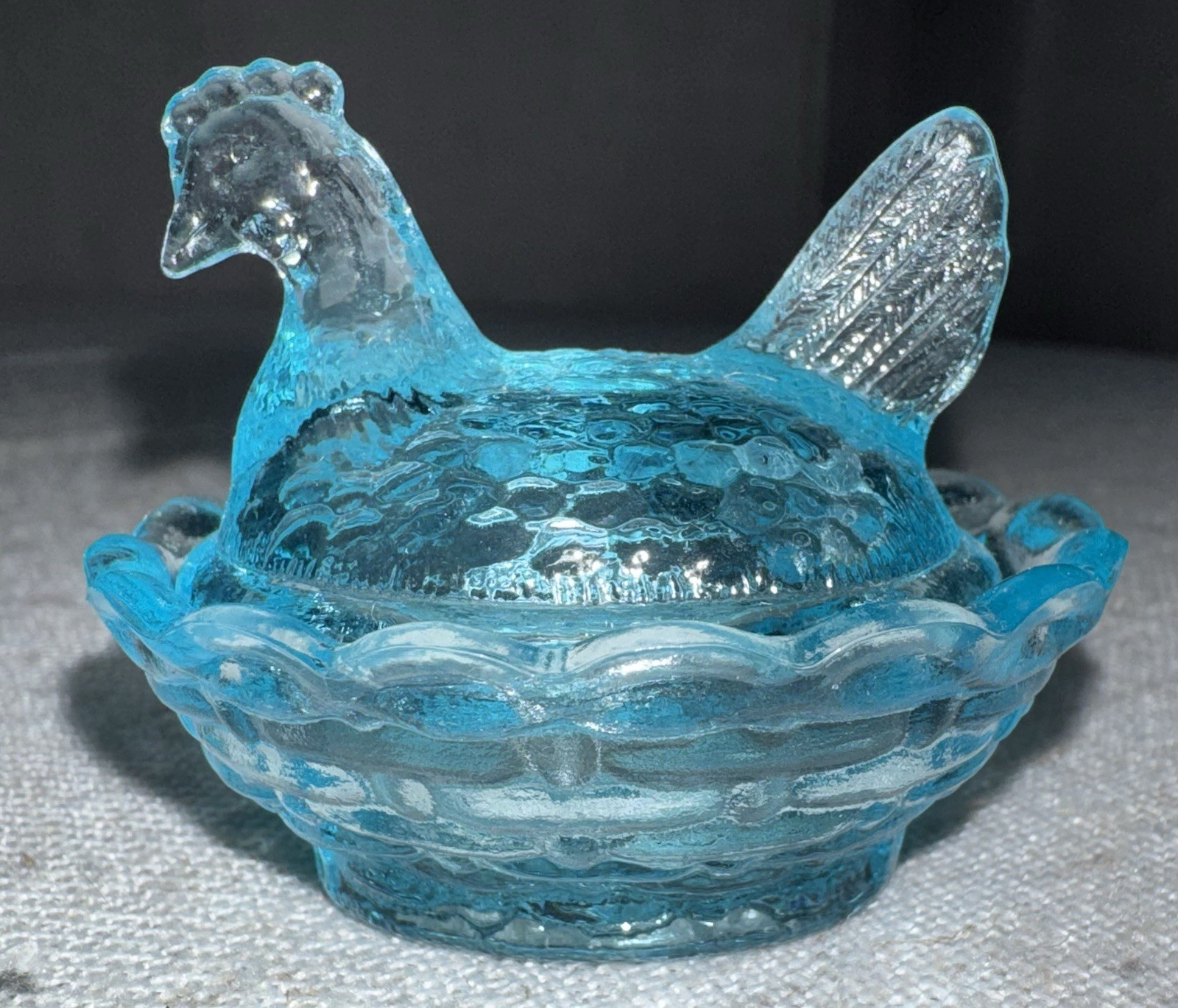 Boyd Art Glass Chick Salt HEN on NEST Mini HON #187 Sky Blue SIGNED Bernard Boyd