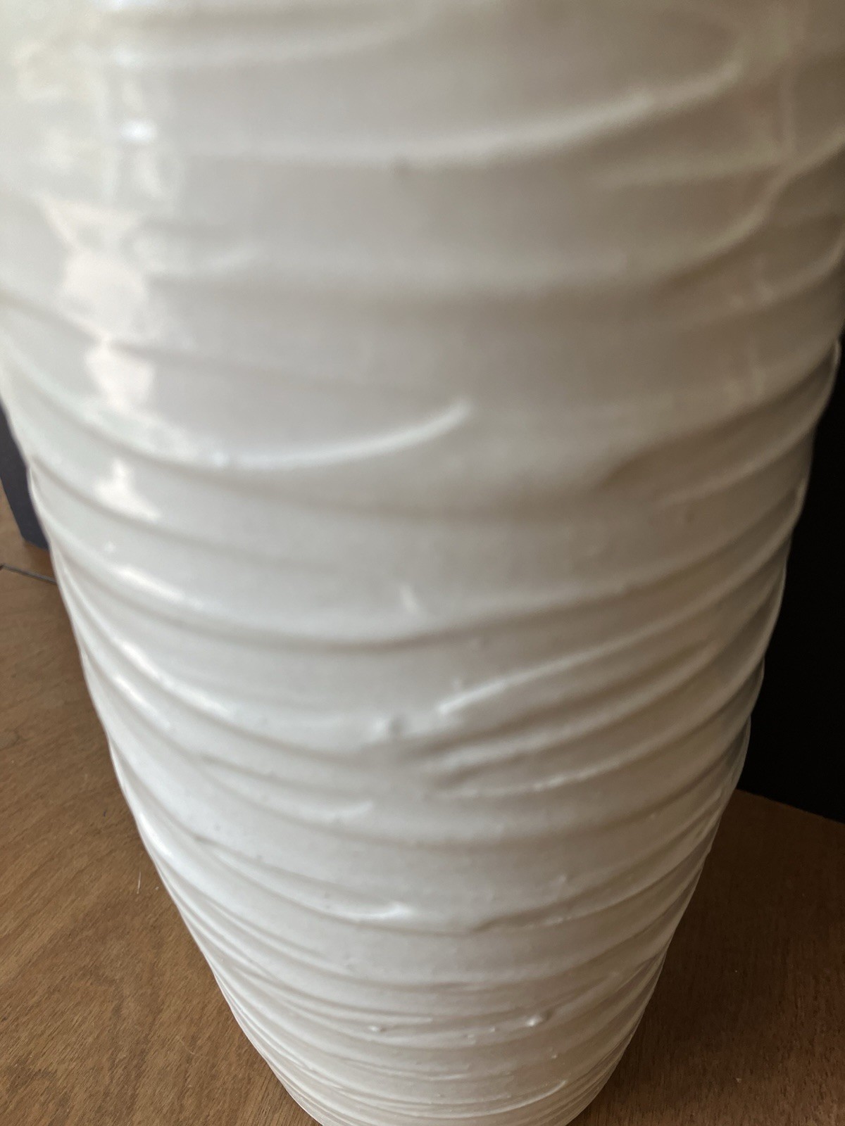 Vintage Isabelle Soule studio pottery 9 3/8 tall vase art unusual white NW