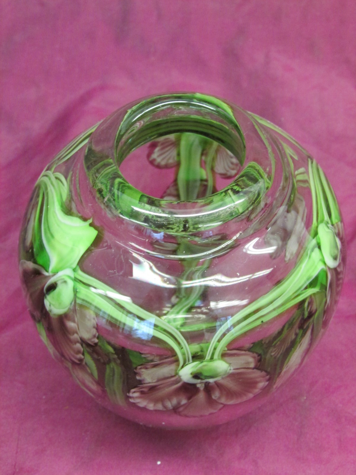 Unsigned Studio art glass vase with orchids flowers HEAVY 5.25″ x 4.5″