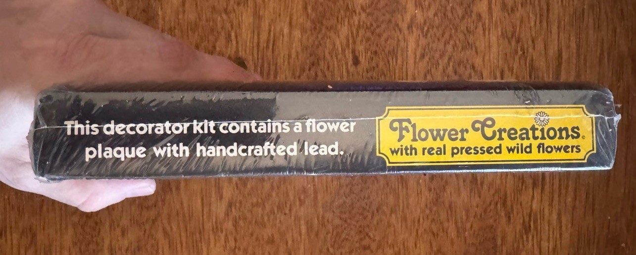 1970s Flower Creations Leaded Glass Kit With Pressed Wild Flowers New VTG Groovy