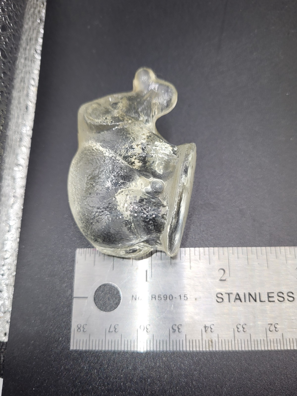 Small Glass Elephant Small Chip On Ear vintage