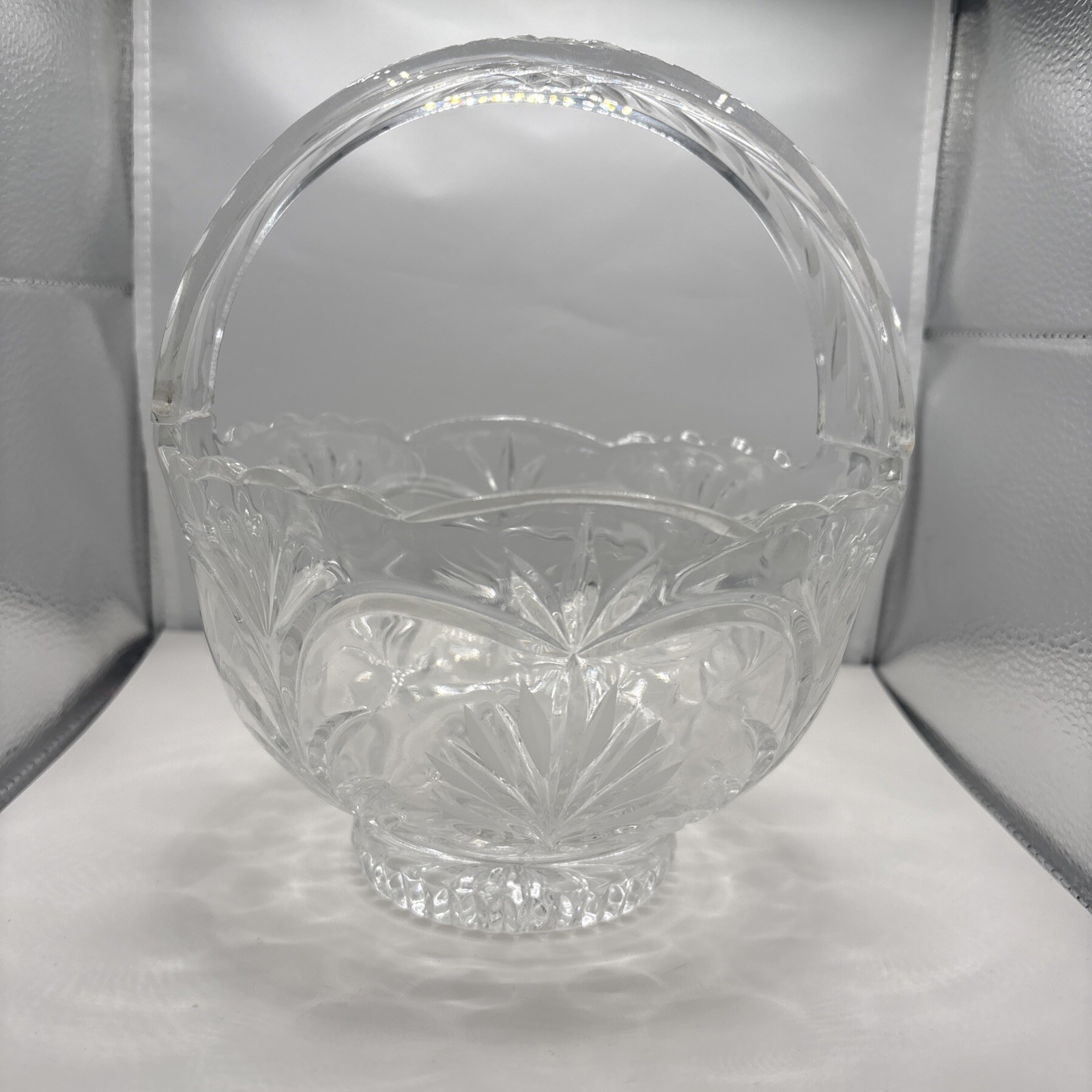 Crystal Clear Industries Madrid: Basket, 7″ x 8 1/4″ Tall. 4A