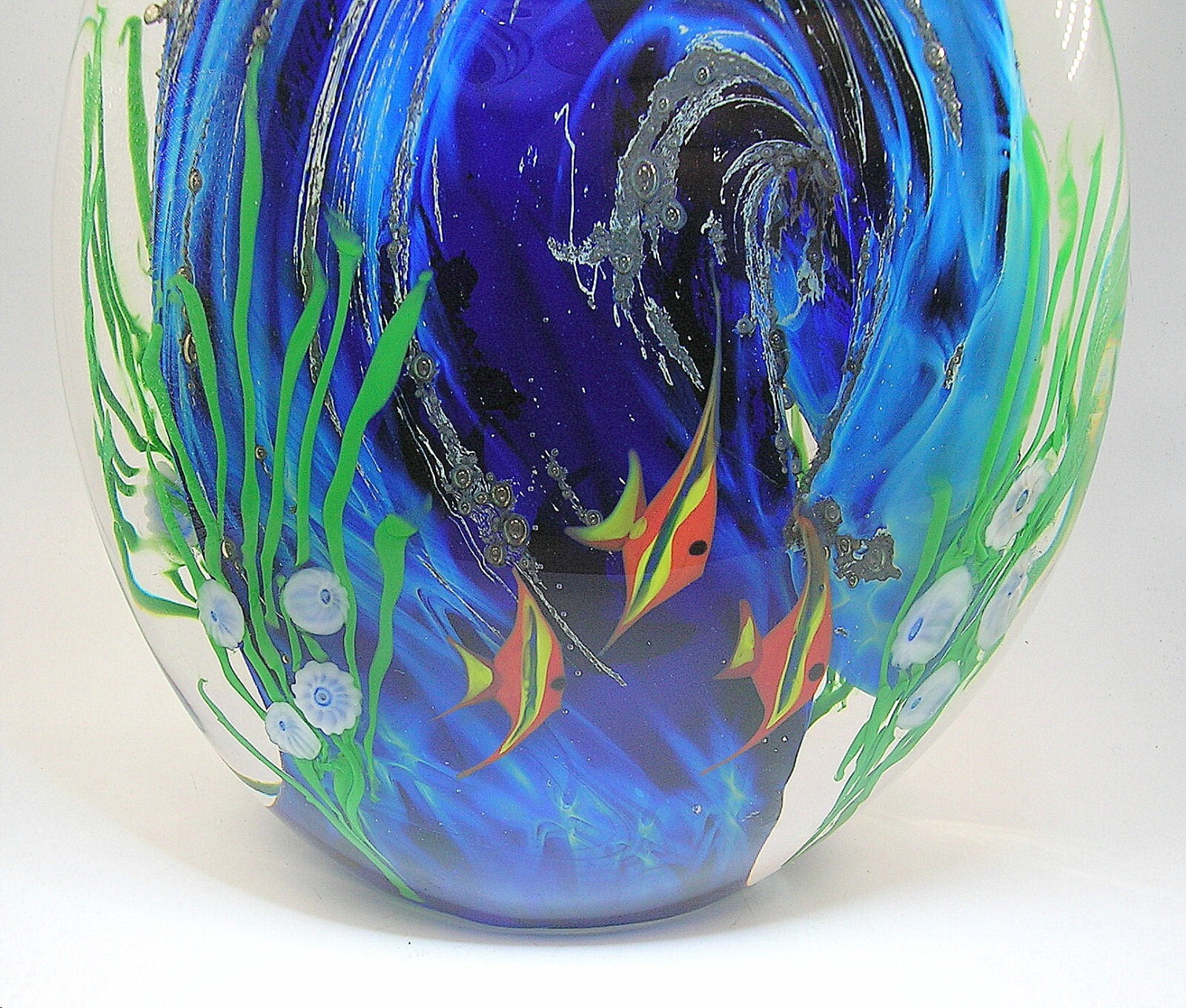 ZELLIQUE STUDIO LARGE FISH AQUARIUM DOUBLE SIDED ART GLASS 8 3/4″ TALL -B. OFFER