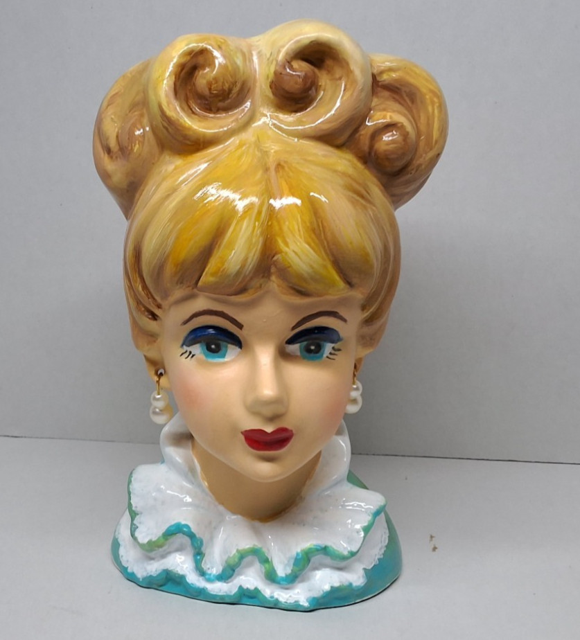 Rubens 4123 Lady Head Vase reimagined