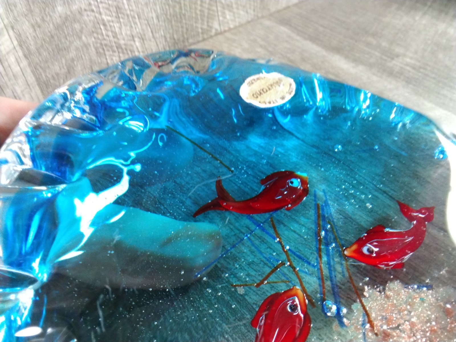 MURANO FISH AQUARIUM Gold Flakes Paperweight Murano Paper Label, Colorful 5″X6″