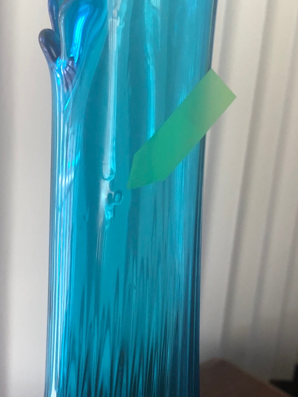 VINTAGE FENTON COLONIAL BLUE 22″ SWUNG VASE 1965-77