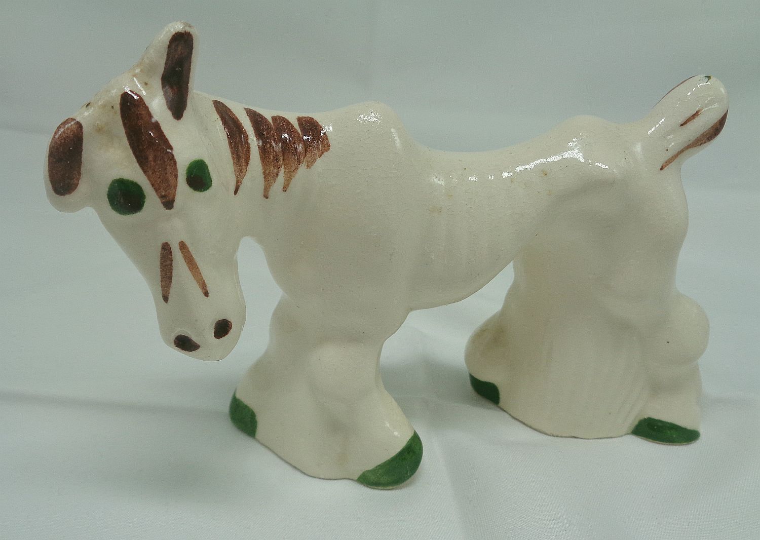 Rio Hondo Pottery pair white Horse figurines skinny comical