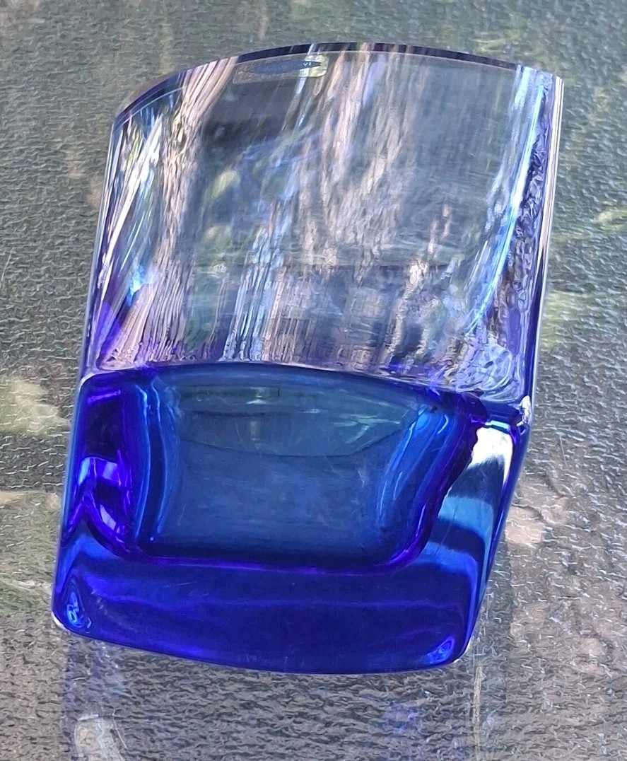 Vintage Taru Syrjänen for Nuutajärvi Finland Purje Glass Vase