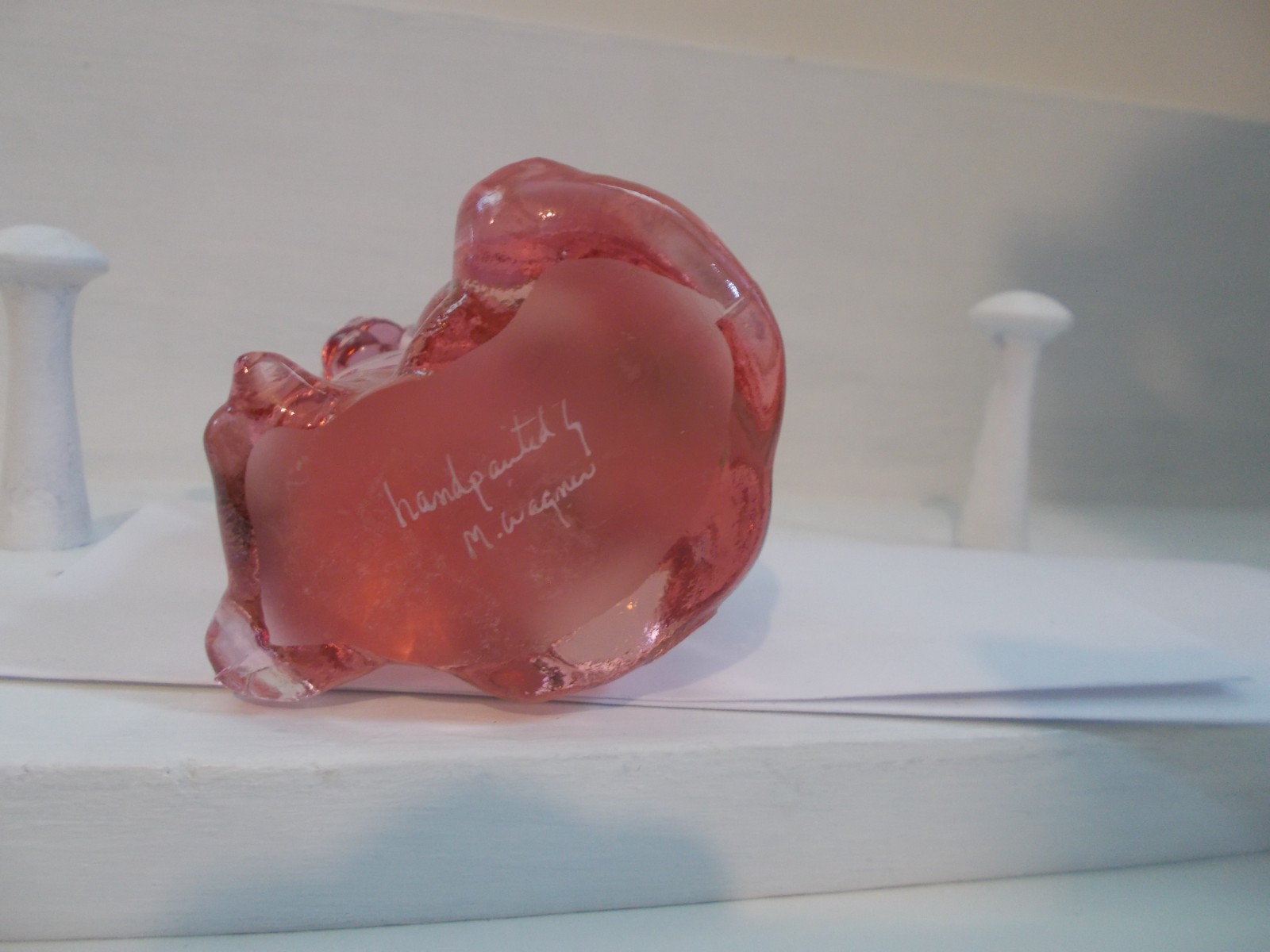 Fenton Glass Pink Satin Finish H/P Sitting Cat, Marilyn Wagner