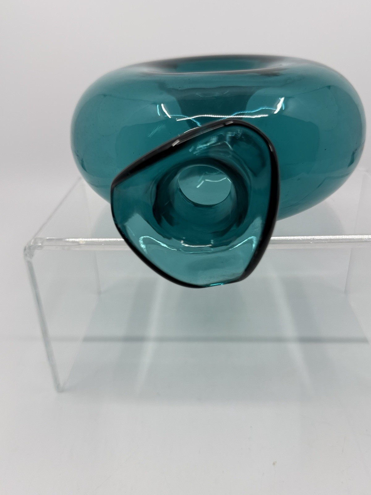 Donut Teal Blue Green Scalloped Top Vase 7”