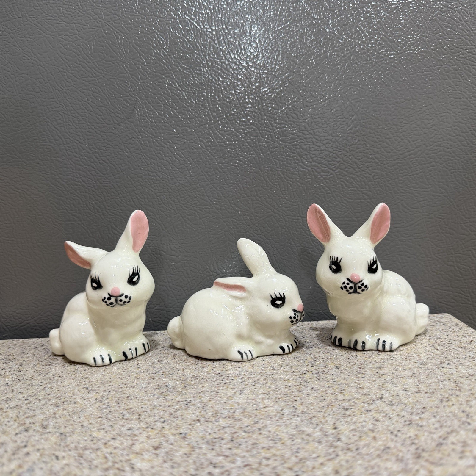 3 Vtg Ceramic Hand Painted Stylized Bunny Rabbit Figurines Small 3” *see*