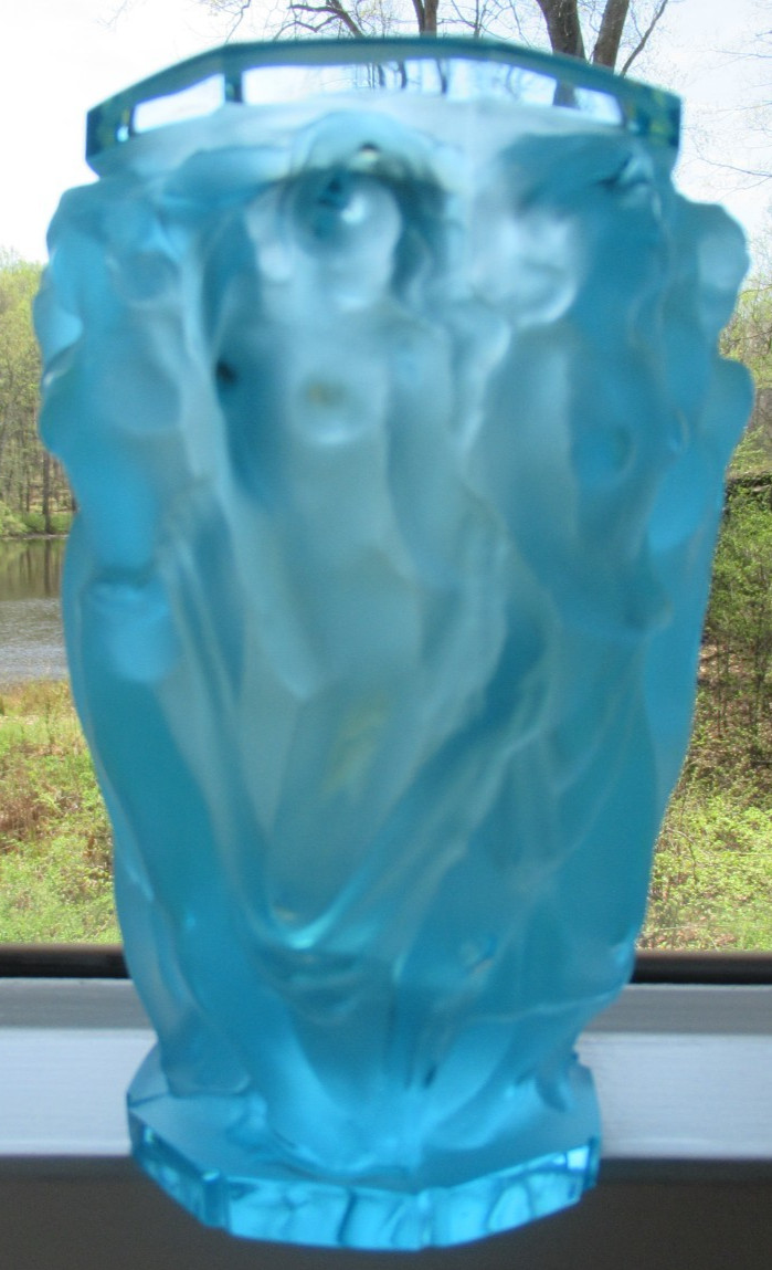 Frantisek Halama Czech Frosted Blue Art Glass Vase F.H. 60/2500 5.5″T RARE Blue