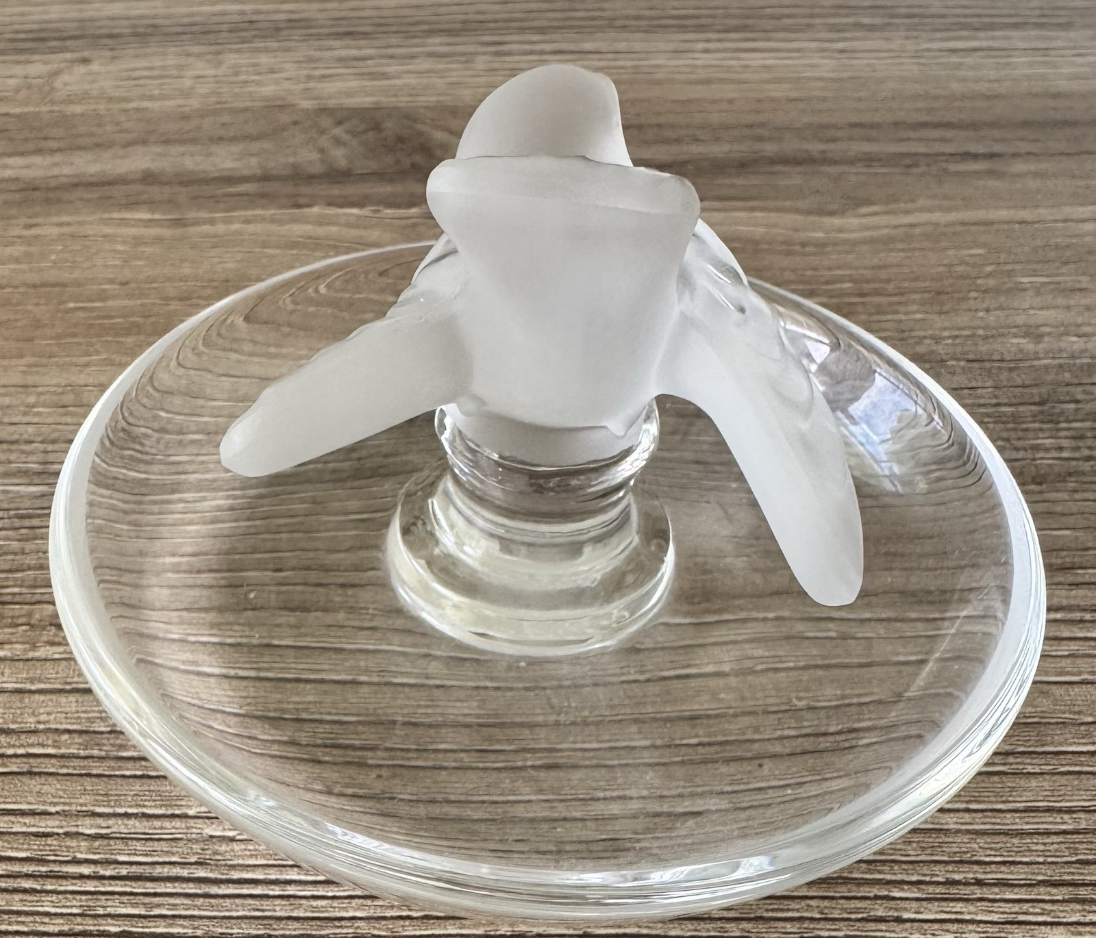 Lalique France Frosted Crystal Sparrow Bird Ring Holder Trinket Tray Dish Signed
