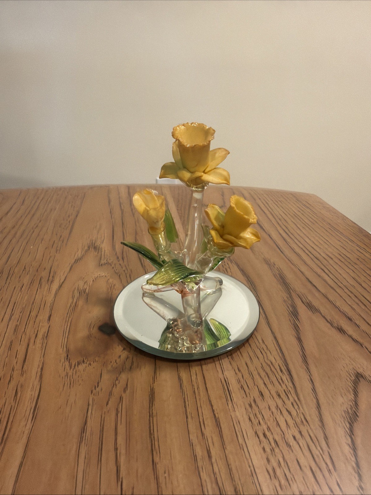 Spun Glass Daffodil Ceramic Flower Figurine on a Round Mirror Base