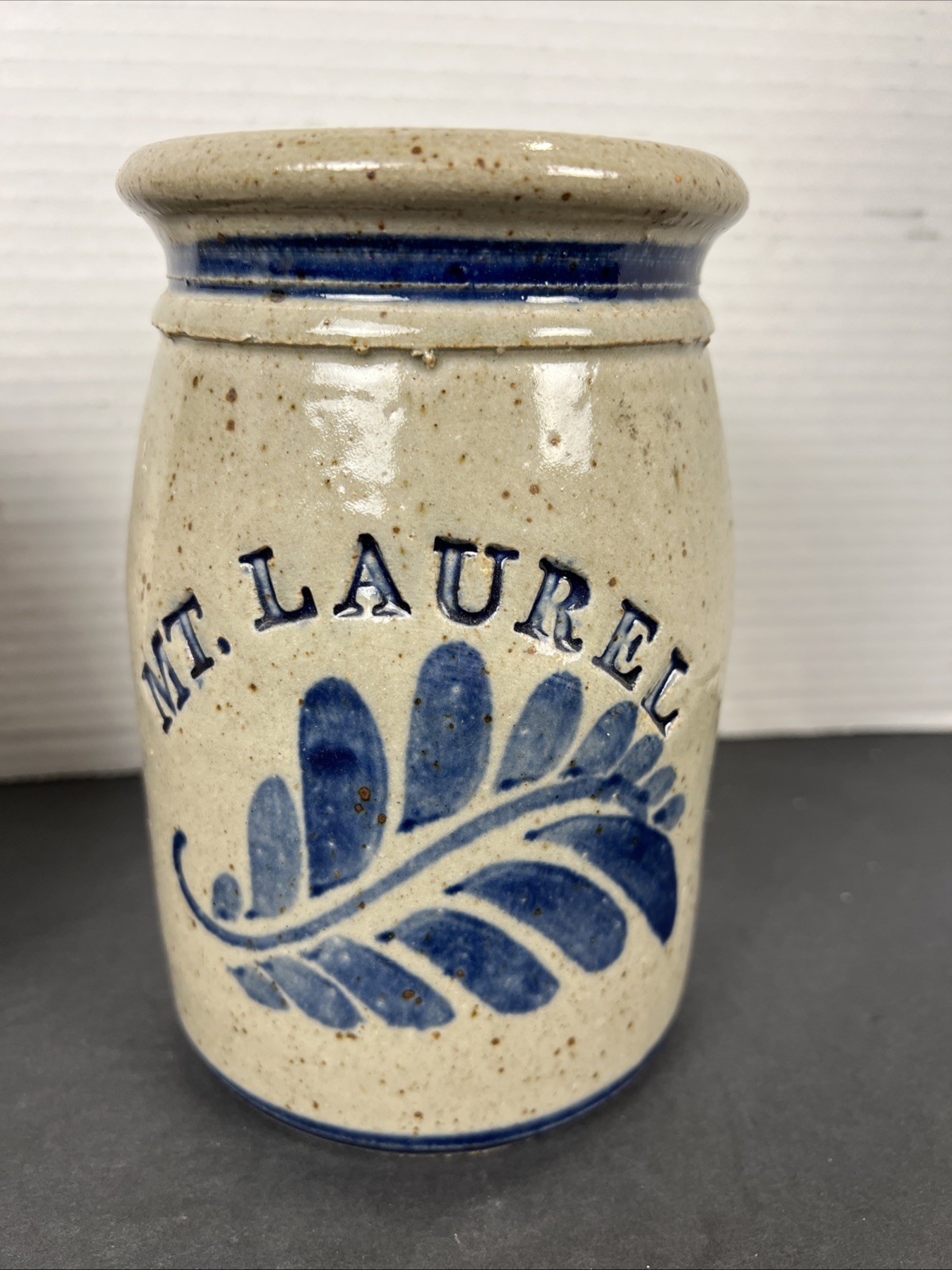 VTG SALT Glazed Pottery MT. LAUREL Delaware Utensil Holder Crock 6.” Signed