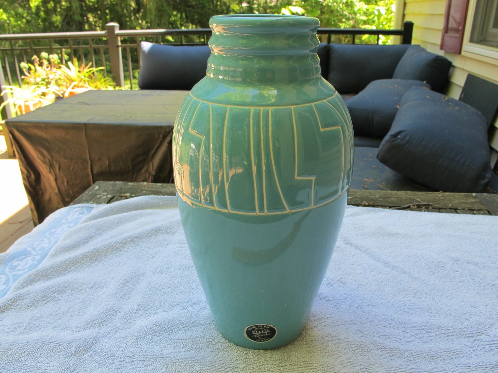 Vintage HARRIS POTTERY Mid-Century / Deco LARGE TURQUOISE VASE-12 In-Foil Label