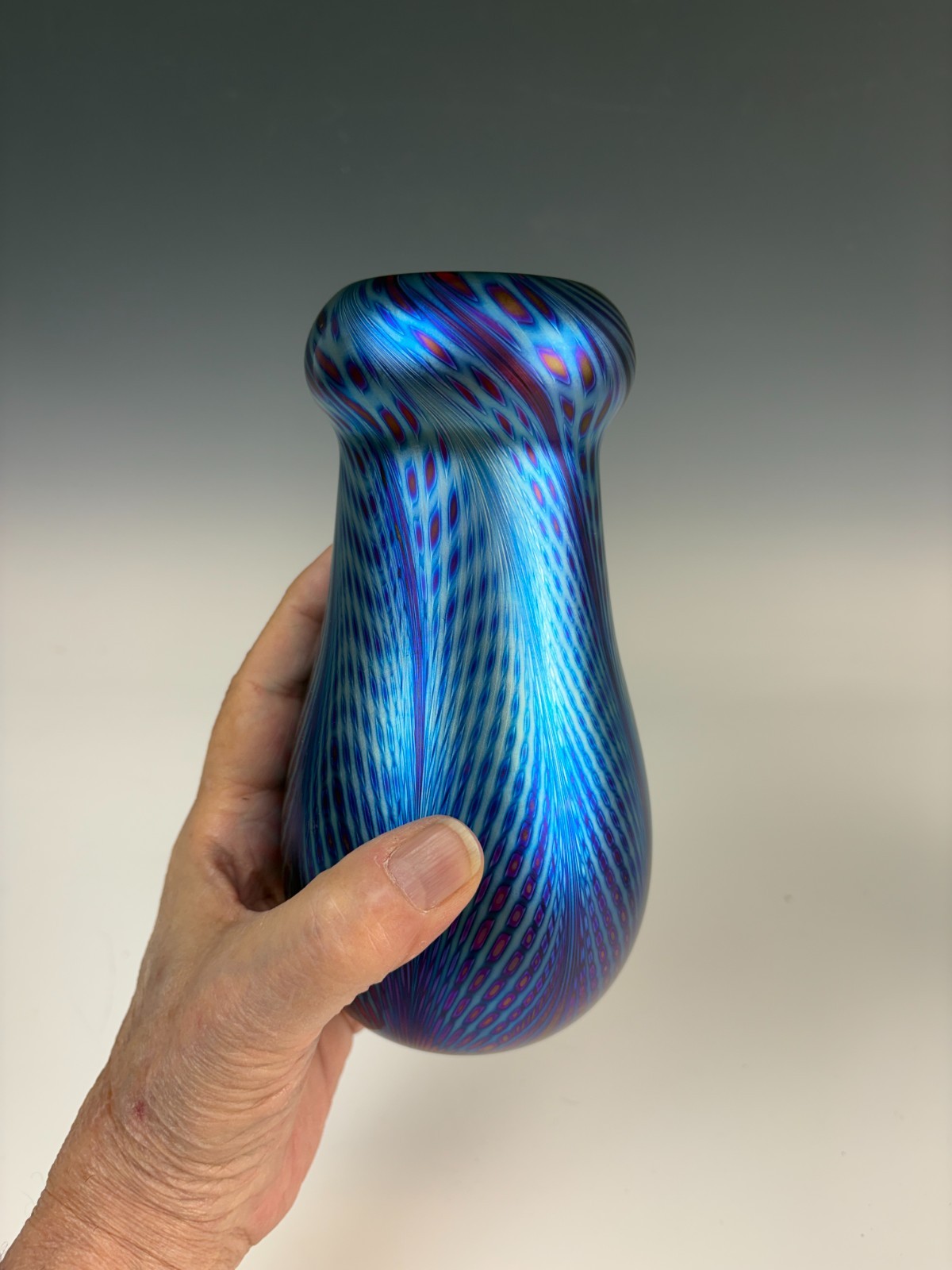 David Lotton Iridescent Feather Art Glass Vase