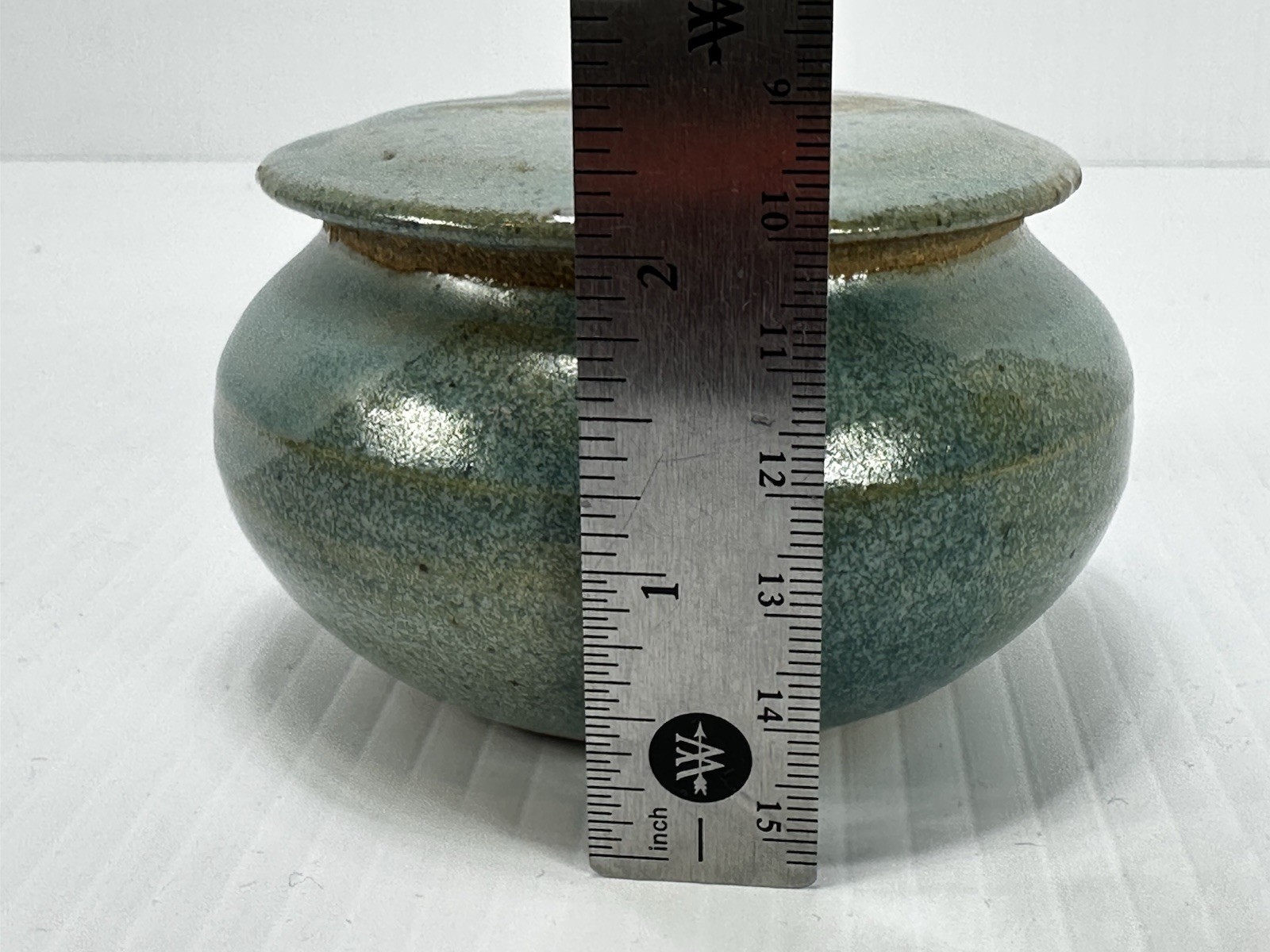 Vintage Handmade Studio Art Pottery Stoneware Lidded Trinket Box Jar Signed