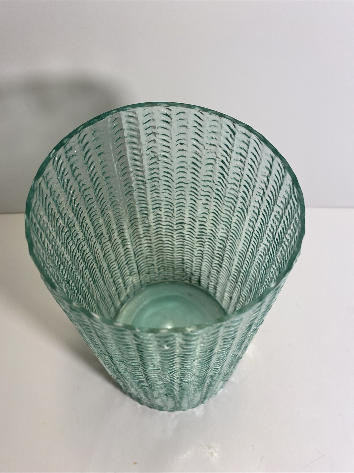 HERRINGBONE CHEVRON TEXTURED ZIRCON(SEAGRASS)HANDCRAFTED GLASS CYLINDER 8” VASE