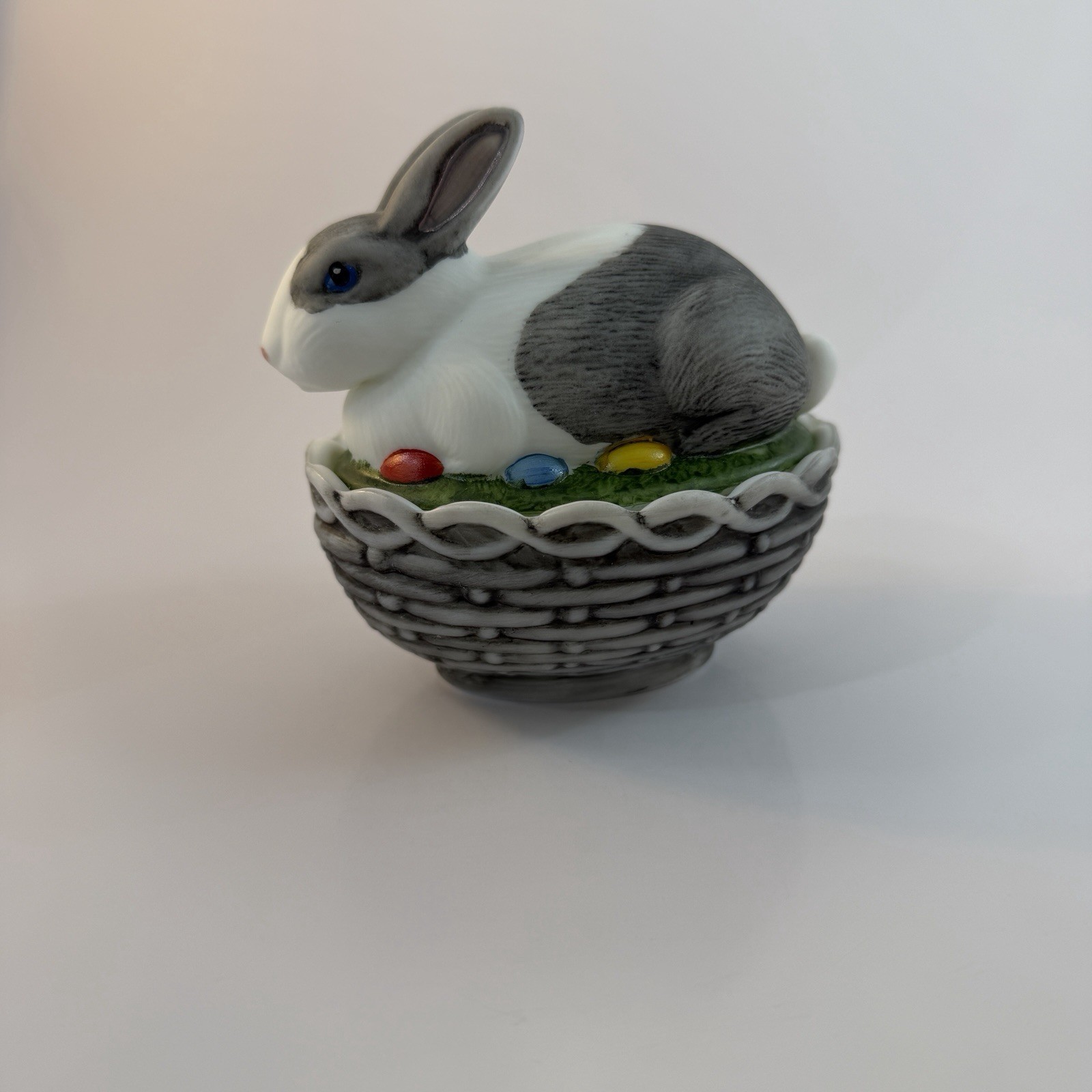Mosser Glass Black and White Antiqued Hand Painted Bunny on Basket 4 Inch