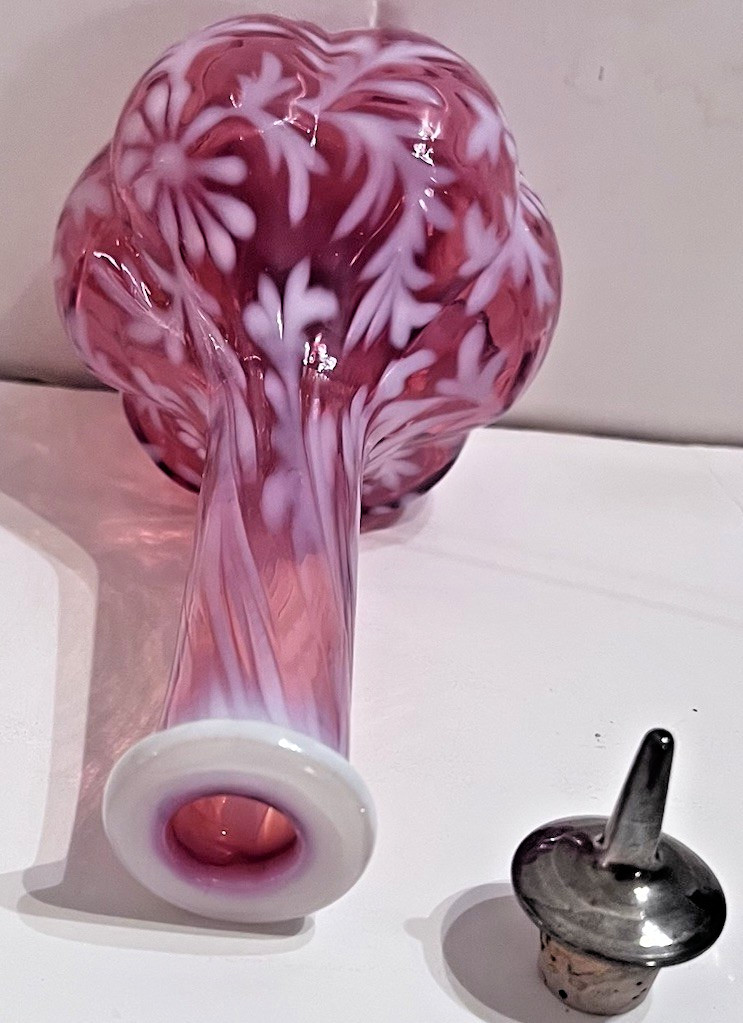 Vintage Fenton ® LG Wright Daisy & Fern Cranberry Opalescent Barber Bottle-RARE!