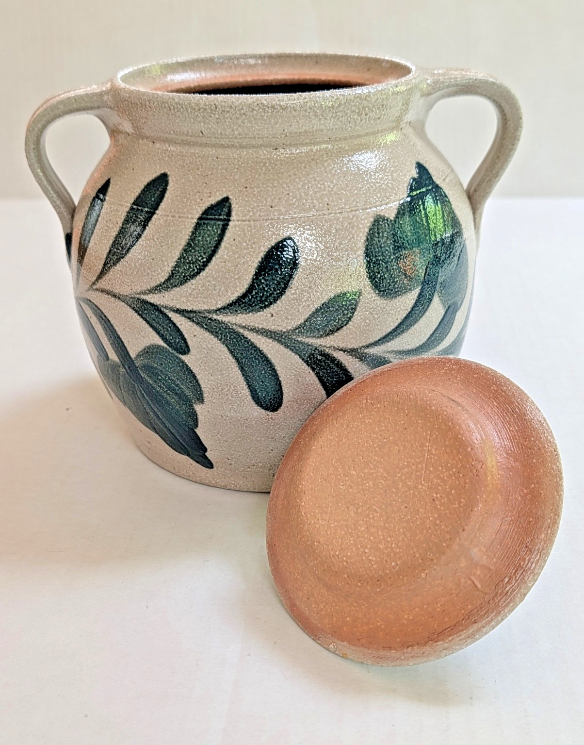 Vintage 1997 Salmon Falls Stoneware Lidded Bean Pot 2 Qt Pennsylvania Green