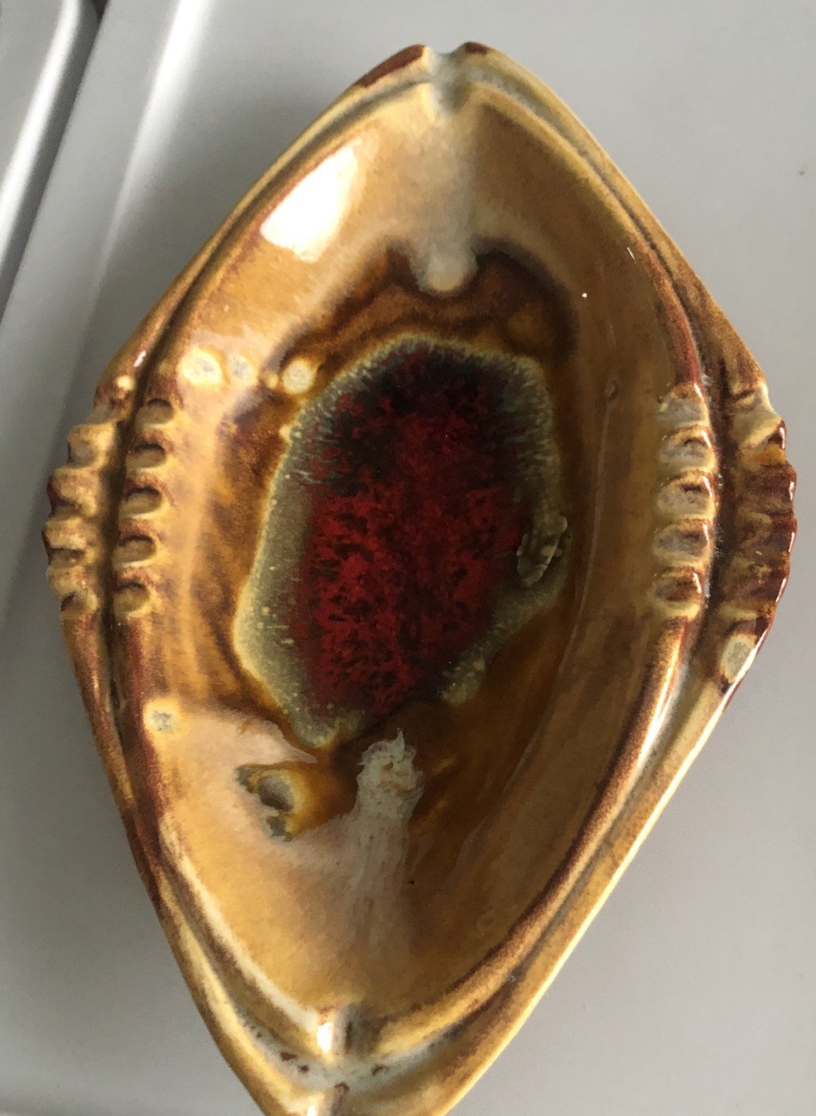 VINTAGE MAURICE OF CALIFORNIA #406 ASHTRAY POTTERY~GOLD RED TURQUOISE DRIP~MCM