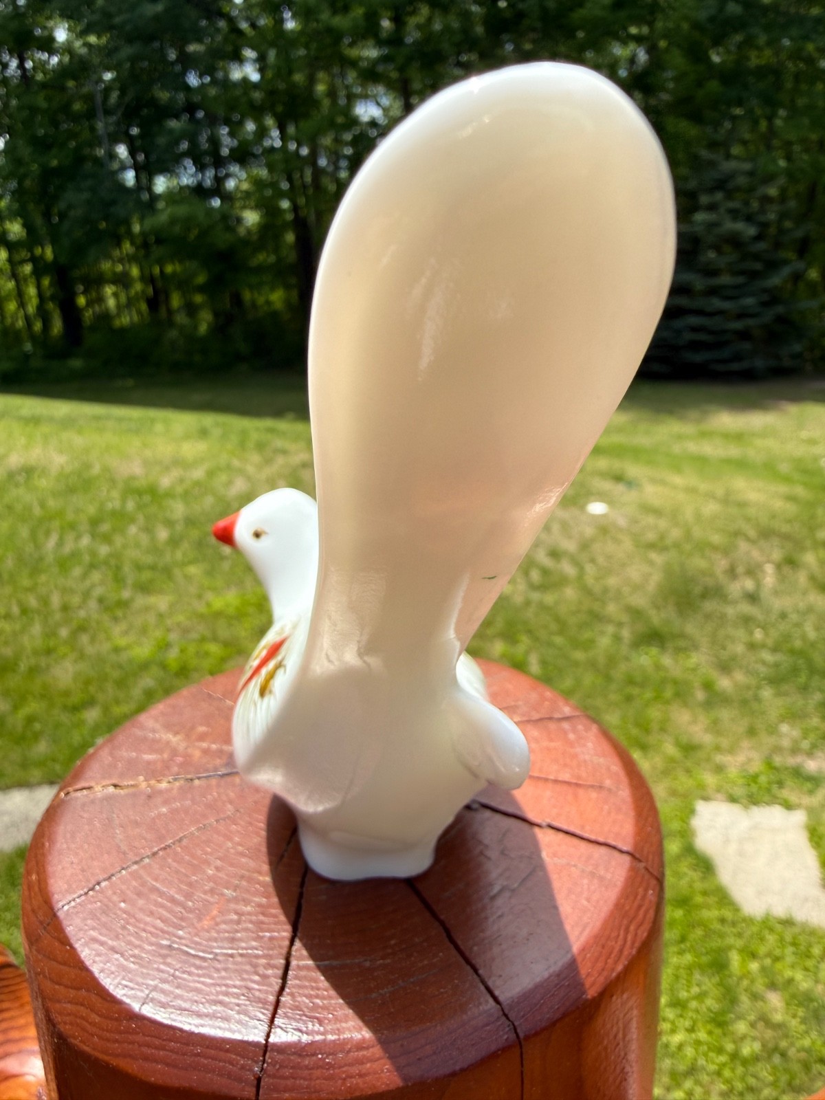 Vtg White Milk Glass FENTON Bird Happiness HAND PAINTED Cardinal D. Fredrick