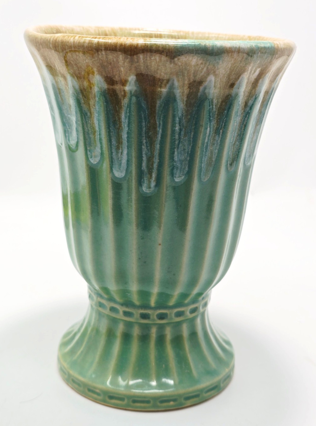 Vintage RRP Co Vase Roseville Ohio Pottery Gloss Green Glaze – Urn 7 5/8″ x 5.5