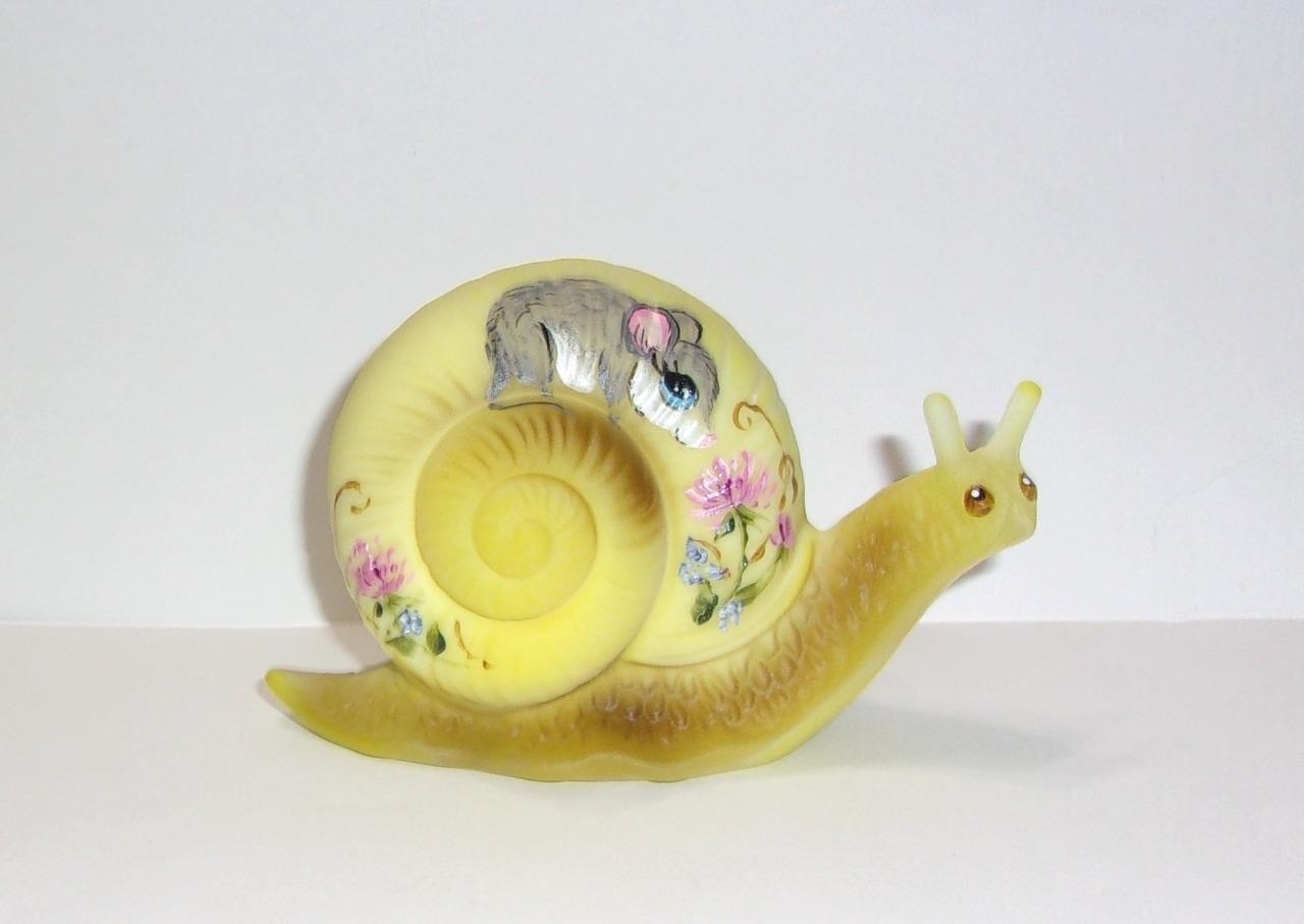 Fenton Glass Yellow Sweet Scent Clover Mouse Snail Figurine Ltd Ed #39/84 Kibbe