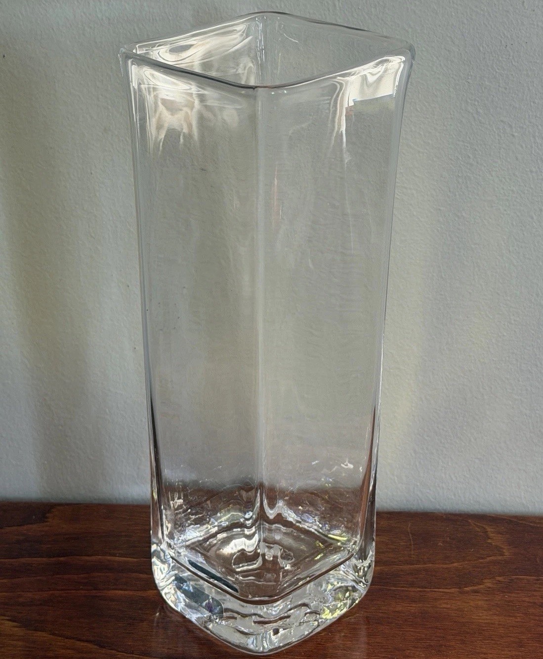 Simon Pearce Glass Woodbury Blown Art Glass Vase Vermont Signed 9.75”