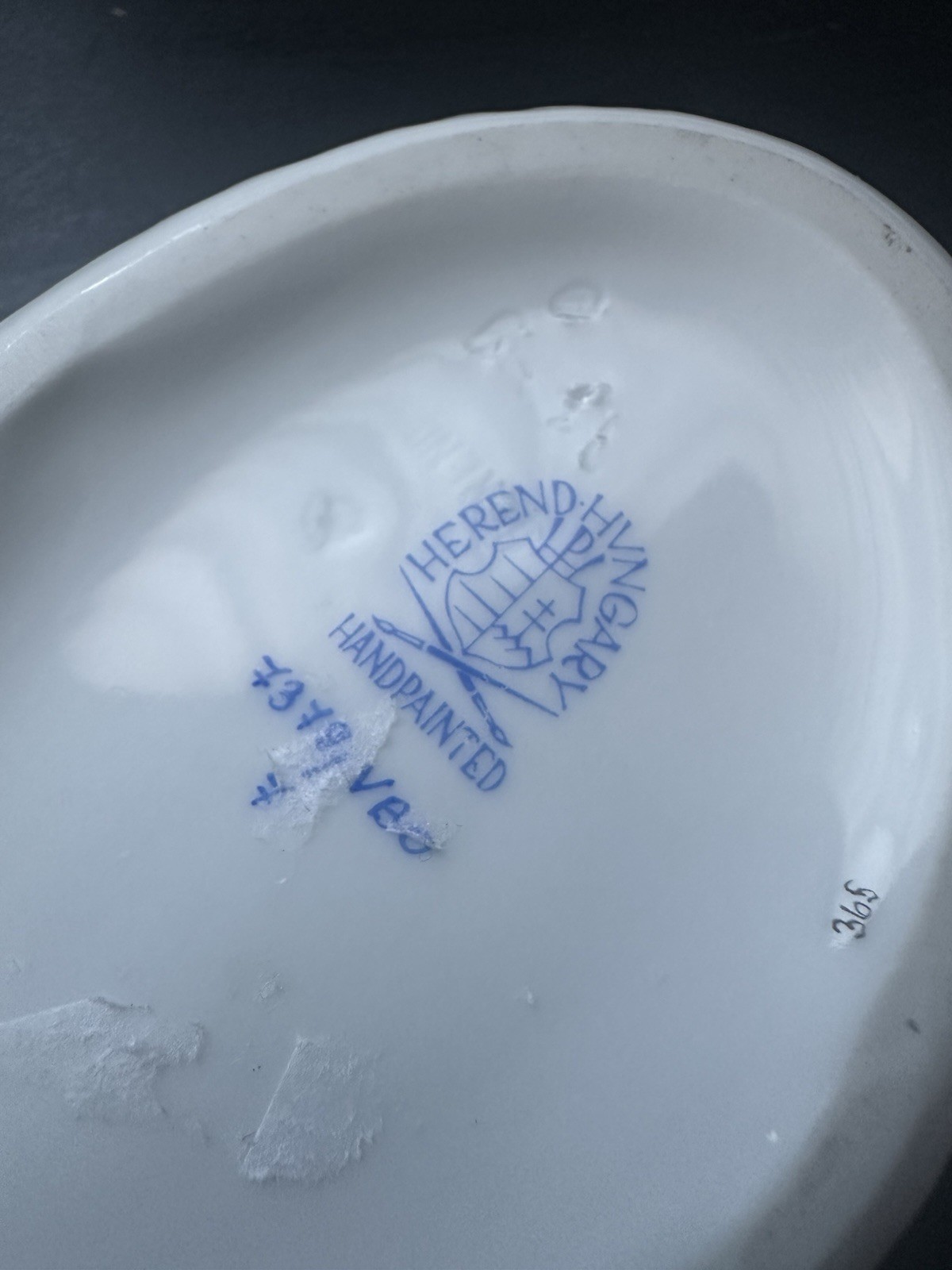 Herend Oval Open Weave Basket 5 1/2″ Porcelain Hungary 7379 *CHIP*