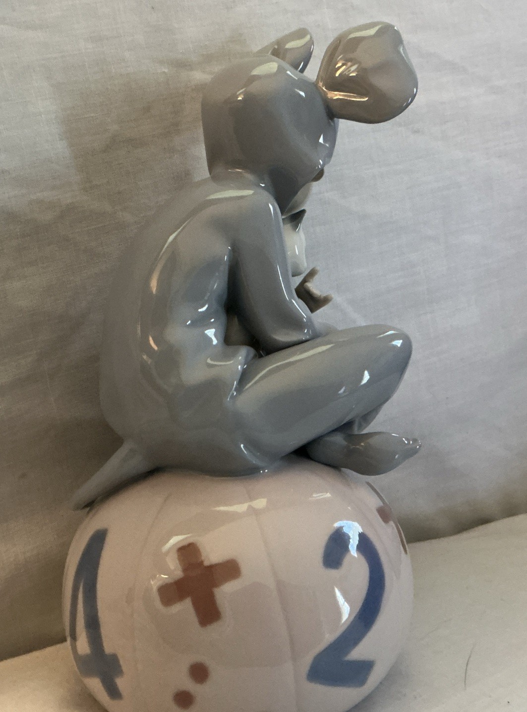 Lladro LOVING MOUSE #5583 Child In Mouse Costume Holding Cat – Mint No Box